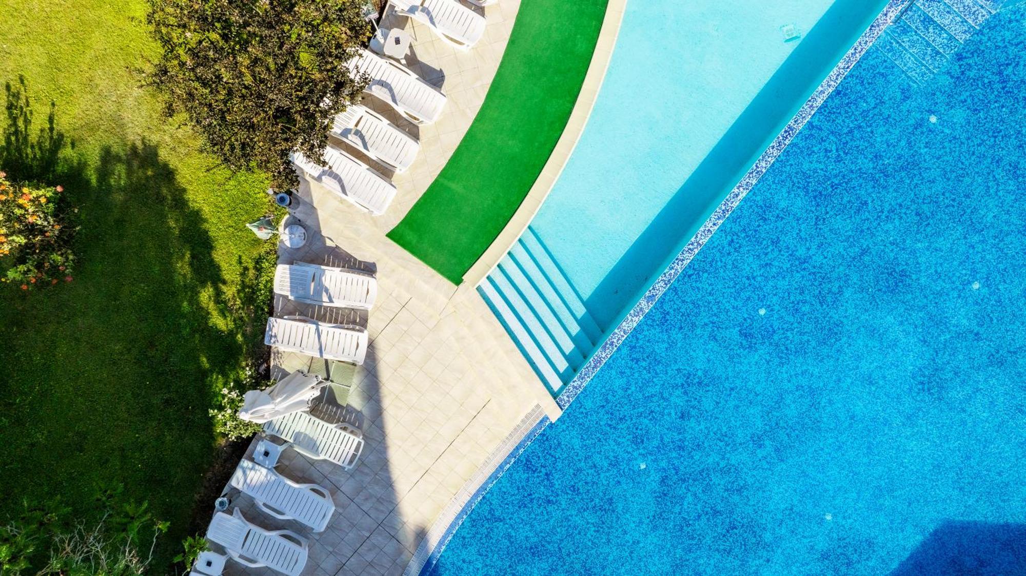 Aparthotel Hotel Prestige City II Primorsko Esterno foto