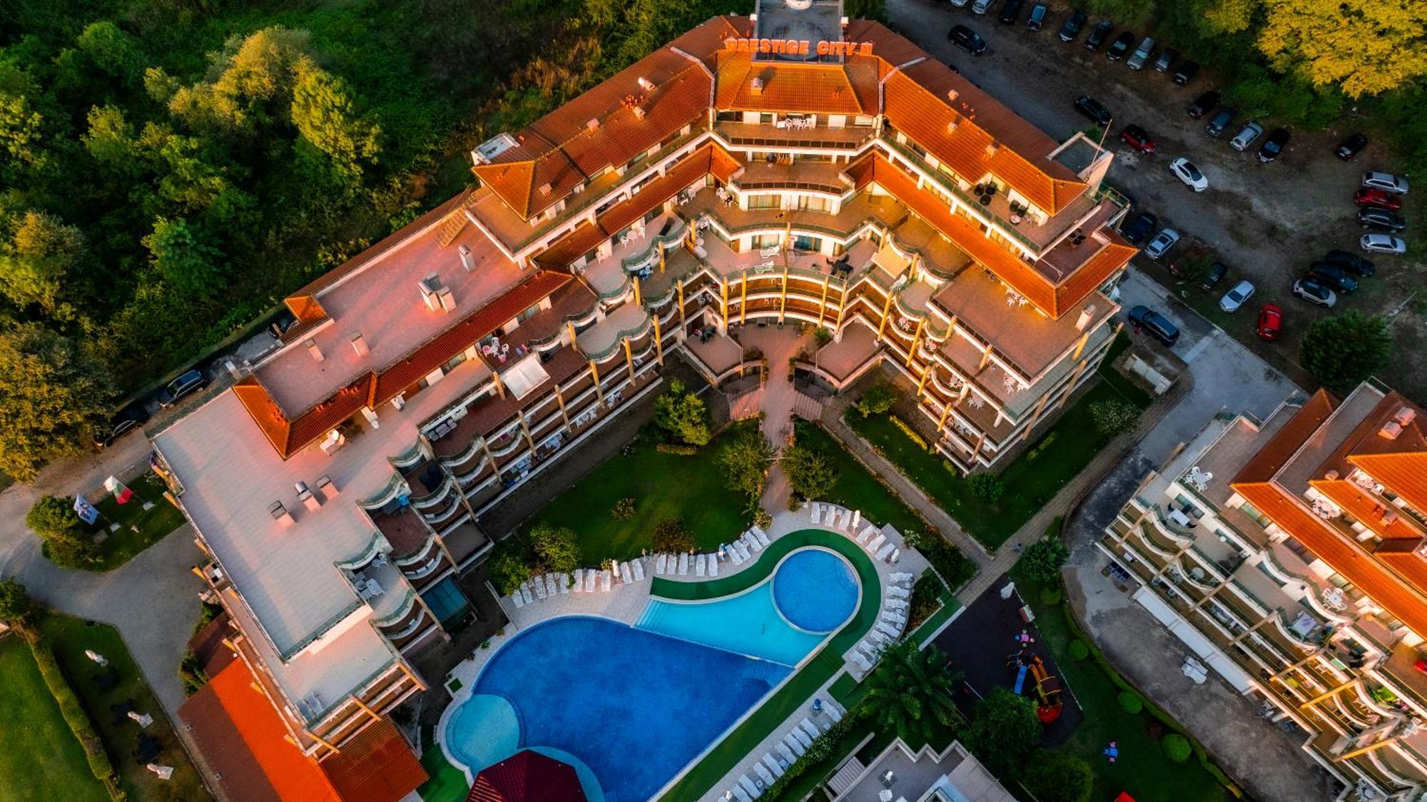 Aparthotel Hotel Prestige City II Primorsko Esterno foto